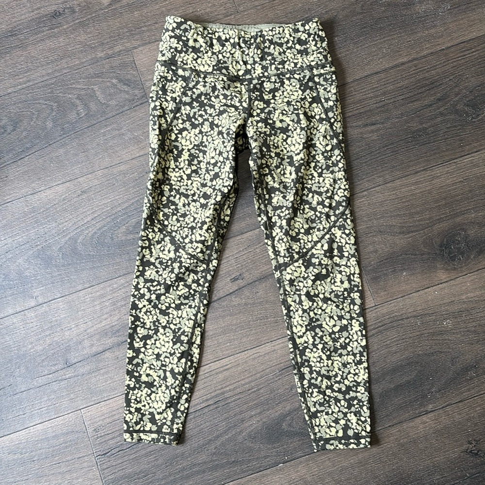 Sweaty Betty Green Undercover Floral Print Leggings -XS